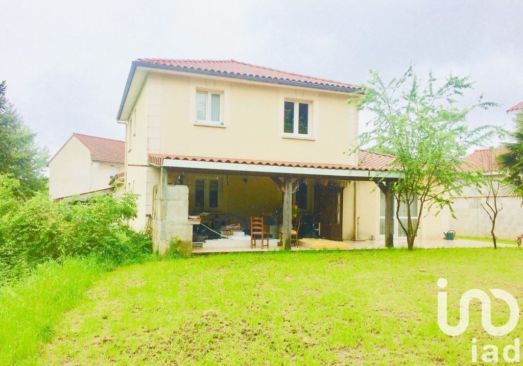 Achat maison à vendre 5 chambres 155 m² - Limoges