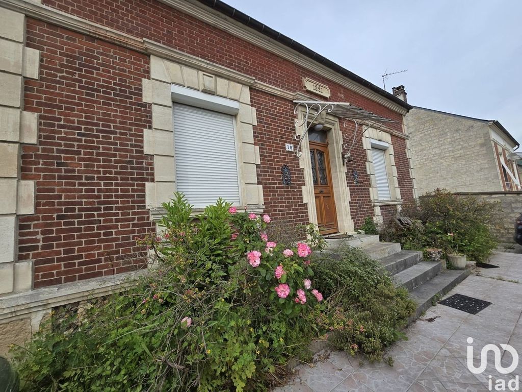 Achat maison à vendre 5 chambres 135 m² - Nogent-sur-Oise