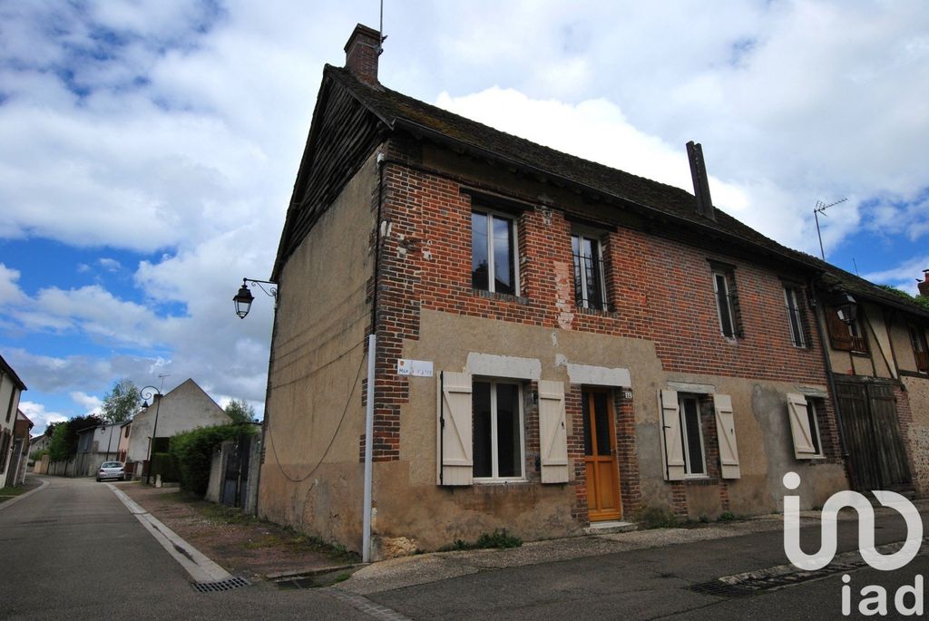 Achat maison à vendre 3 chambres 90 m² - Bléneau