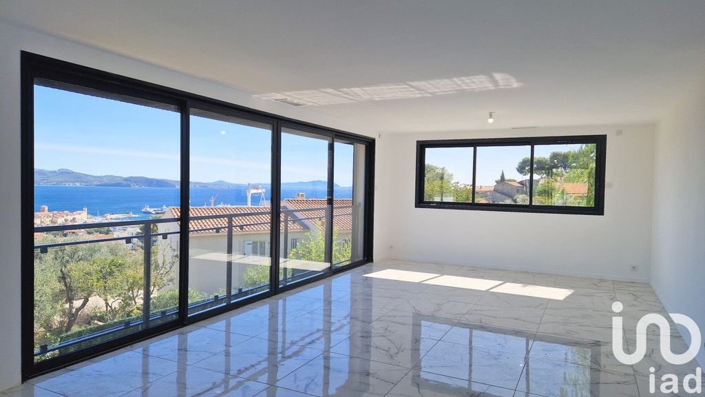 Achat maison à vendre 3 chambres 153 m² - La Ciotat