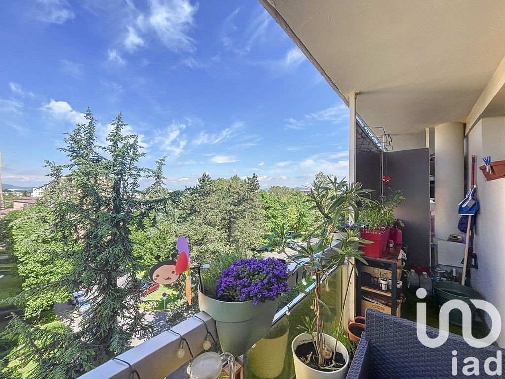 Achat appartement à vendre 4 pièces 81 m² - Sainte-Foy-lès-Lyon