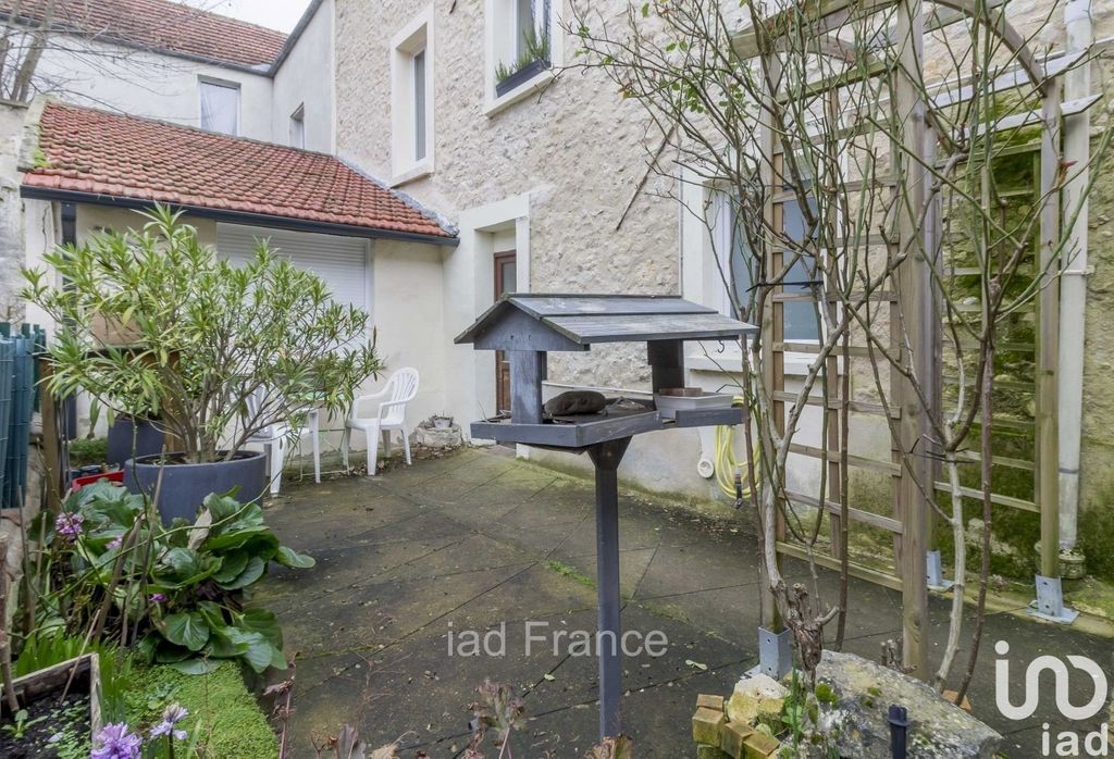 Achat appartement à vendre 3 pièces 50 m² - Maule