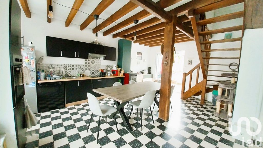 Achat maison à vendre 2 chambres 85 m² - Frazé