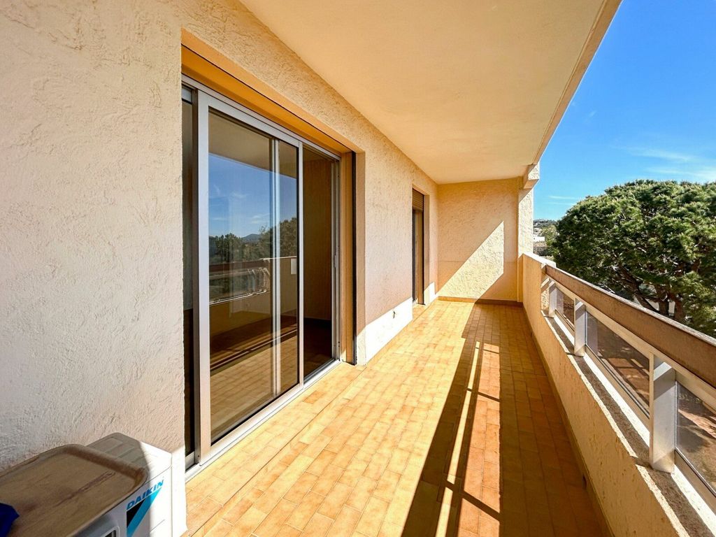 Achat studio à vendre 30 m² - Sanary-sur-Mer