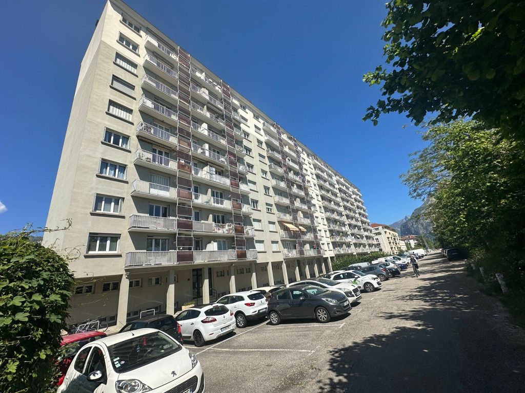 Achat appartement à vendre 4 pièces 69 m² - Seyssinet-Pariset