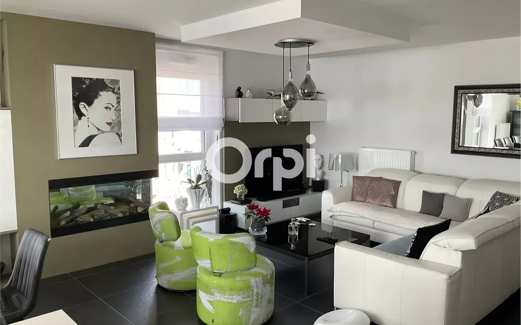 Achat appartement à vendre 3 pièces 96 m² - Lesquin