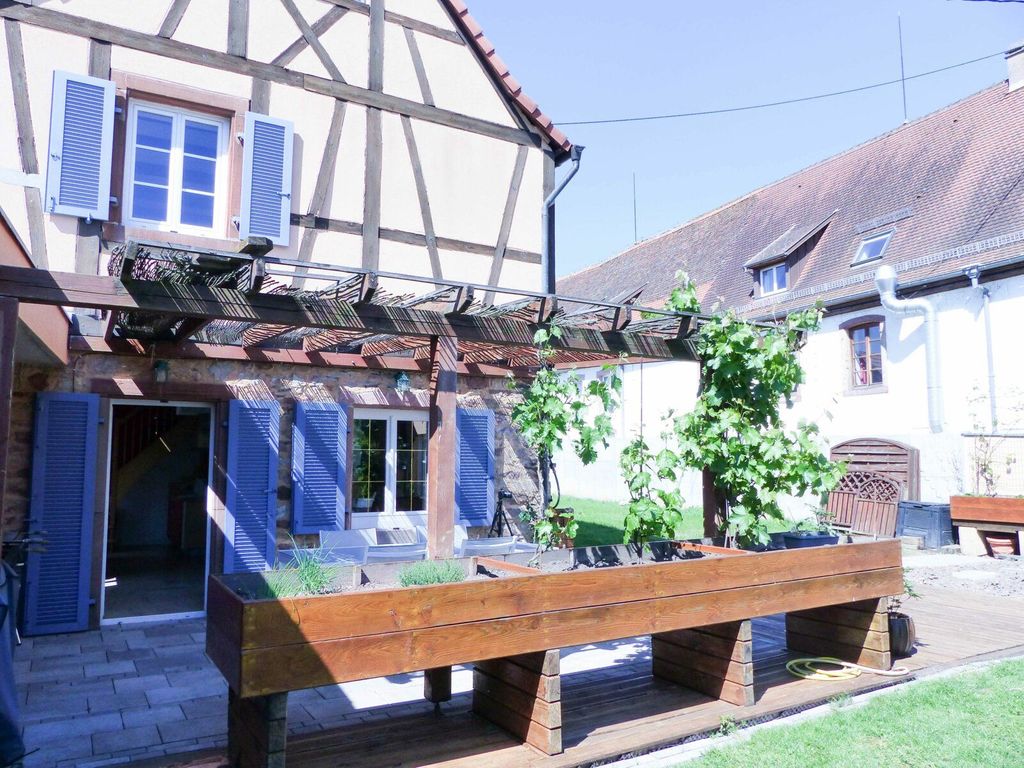 Achat maison à vendre 4 chambres 160 m² - Soultz-les-Bains