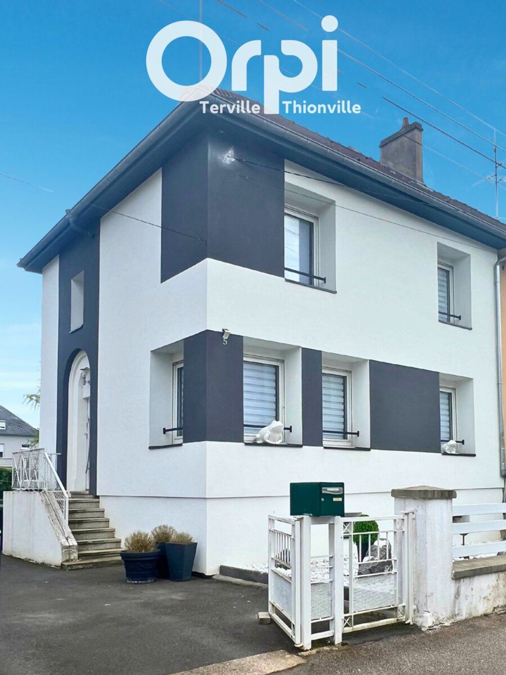 Achat maison à vendre 5 chambres 150 m² - Thionville