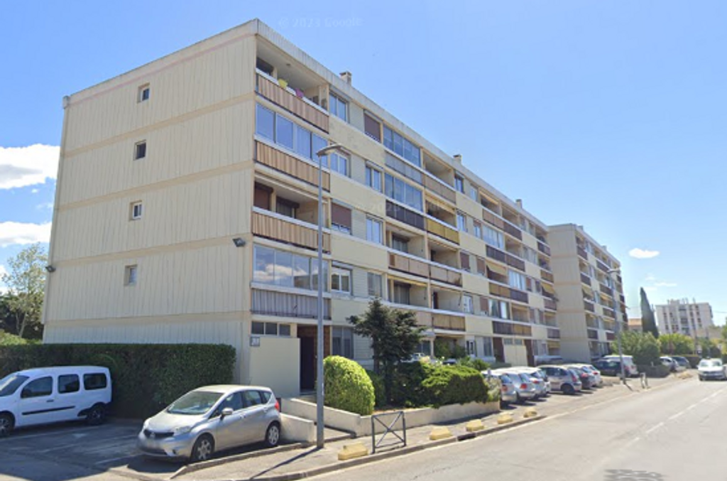 Achat appartement à vendre 4 pièces 73 m² - Marignane