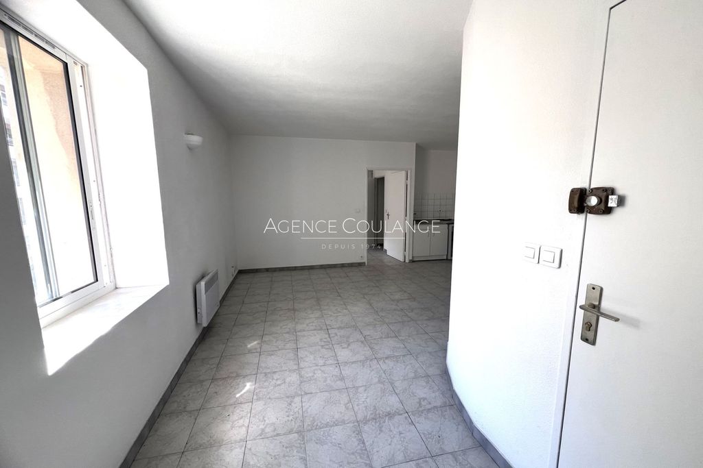 Achat appartement à vendre 2 pièces 31 m² - Marseille 14ème arrondissement