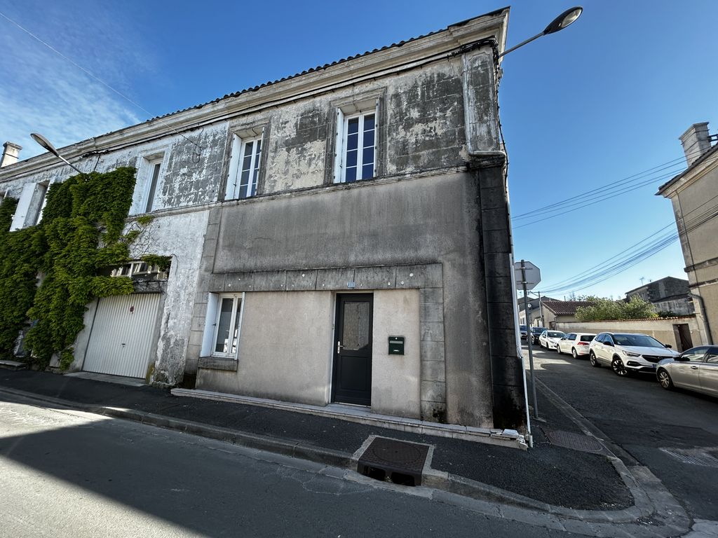 Achat maison à vendre 3 chambres 110 m² - Cognac