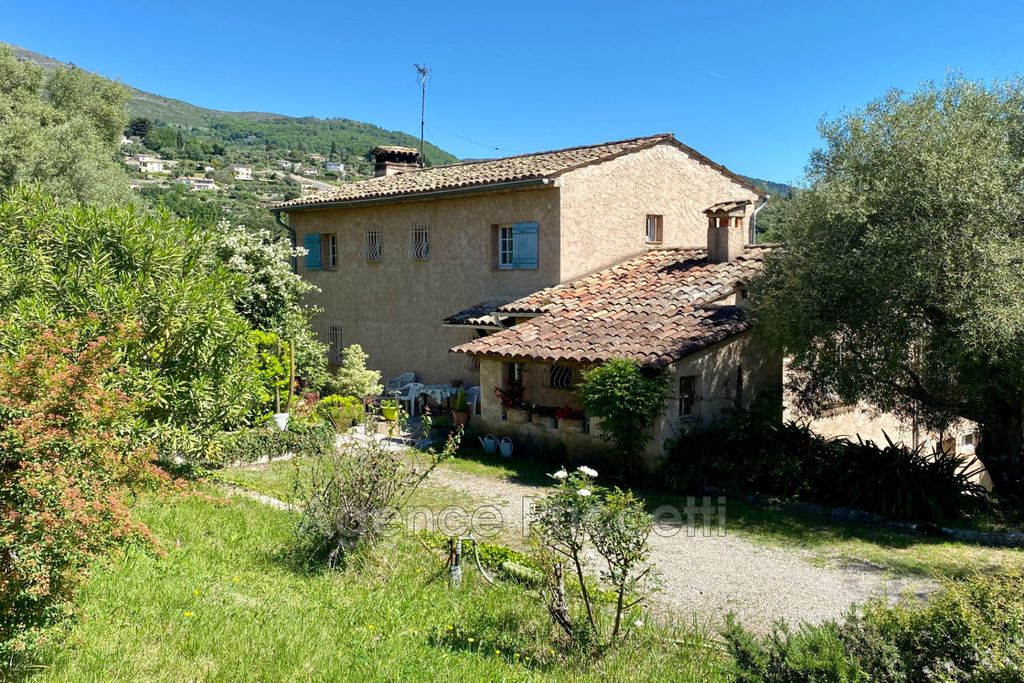 Achat maison à vendre 4 chambres 182 m² - Tourrettes-sur-Loup