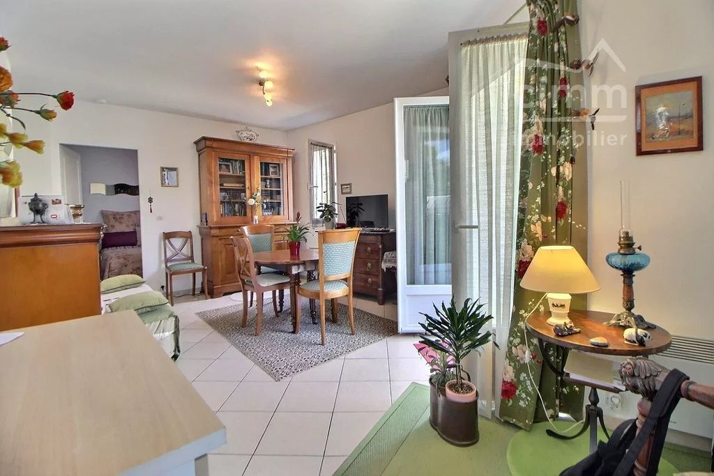 Achat appartement à vendre 2 pièces 36 m² - Villeneuve-lès-Maguelone