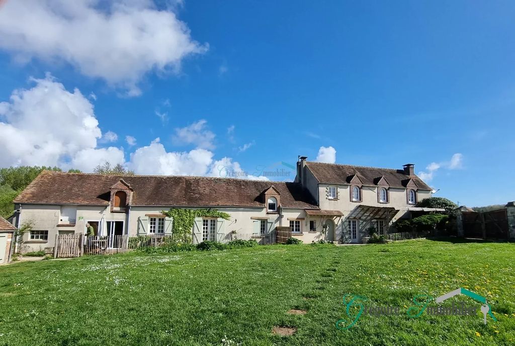 Achat maison à vendre 6 chambres 225 m² - Montigny-sur-Loing