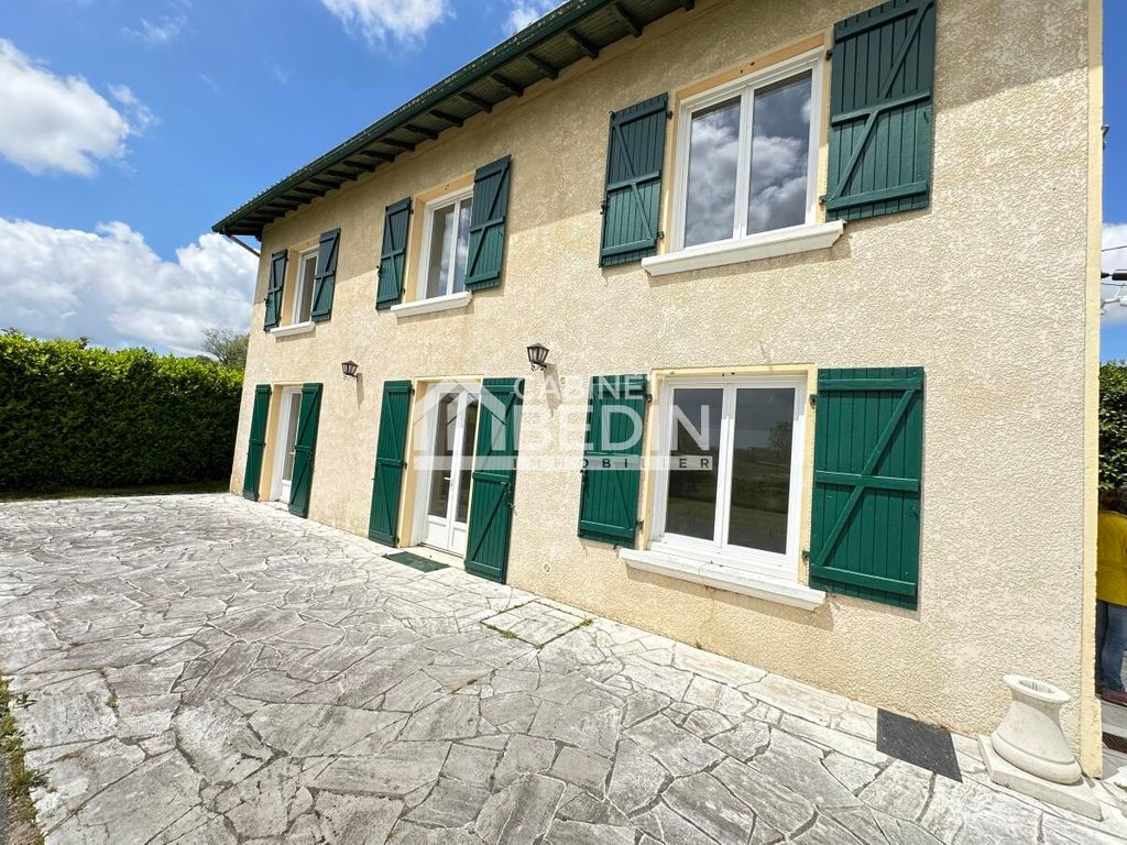 Achat maison à vendre 4 chambres 200 m² - Hinx