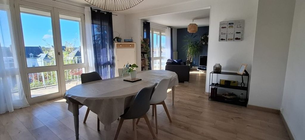 Achat appartement à vendre 5 pièces 113 m² - Saint-Quentin