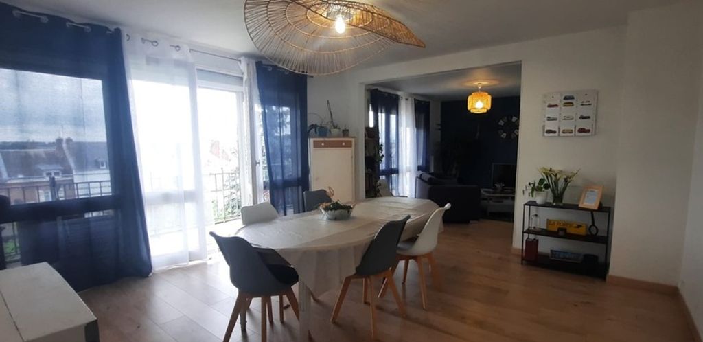 Achat appartement à vendre 5 pièces 113 m² - Saint-Quentin