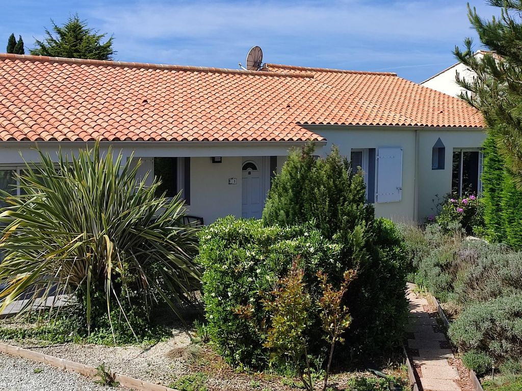 Achat maison à vendre 4 chambres 138 m² - Olonne-sur-Mer