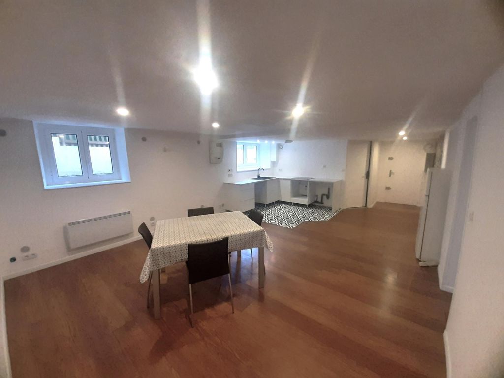 Achat appartement à vendre 3 pièces 55 m² - Biarritz