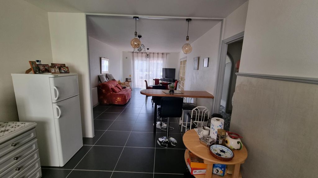 Achat maison à vendre 3 chambres 140 m² - Vichy