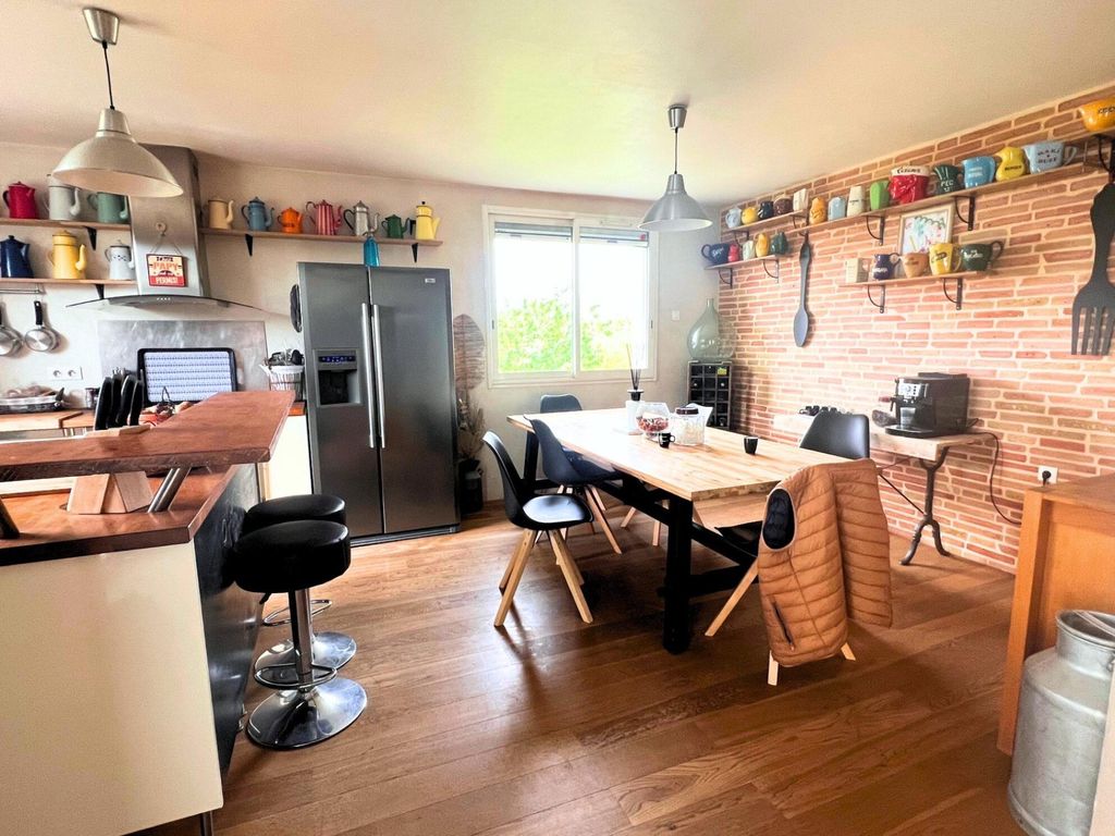 Achat maison à vendre 6 chambres 160 m² - Montauban