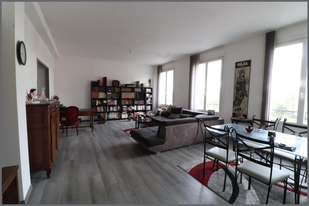 Achat appartement à vendre 3 pièces 104 m² - Douai