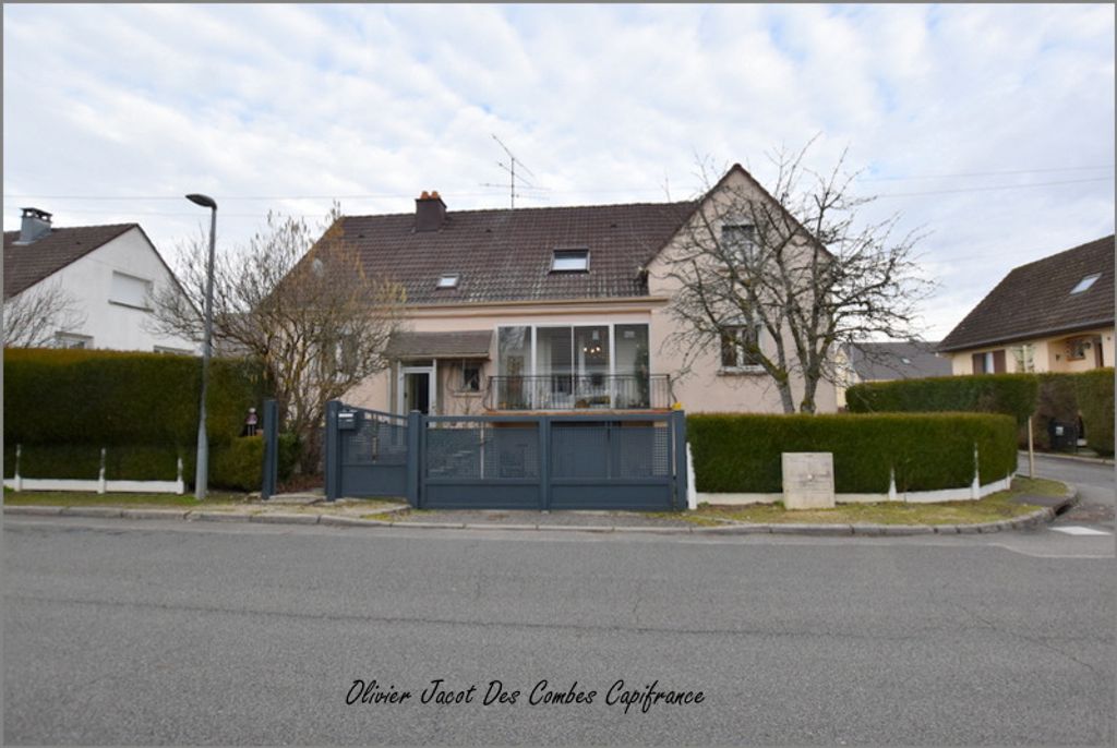 Achat maison à vendre 6 chambres 168 m² - Belfort