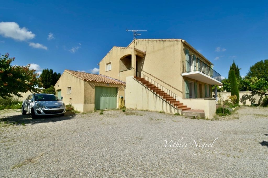 Achat maison à vendre 5 chambres 180 m² - Mouriès