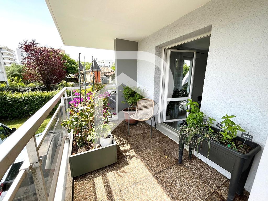 Achat appartement à vendre 3 pièces 75 m² - Talence