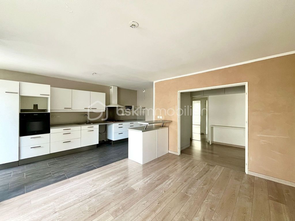 Achat appartement à vendre 4 pièces 76 m² - Saint-Chamond