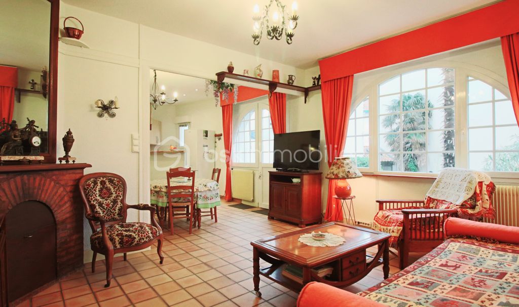 Achat appartement à vendre 4 pièces 80 m² - Saint-Jean-de-Luz