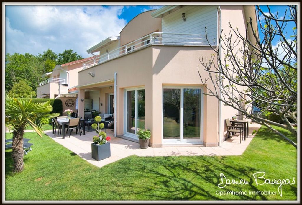 Achat maison à vendre 4 chambres 128 m² - Saint-Genis-Pouilly