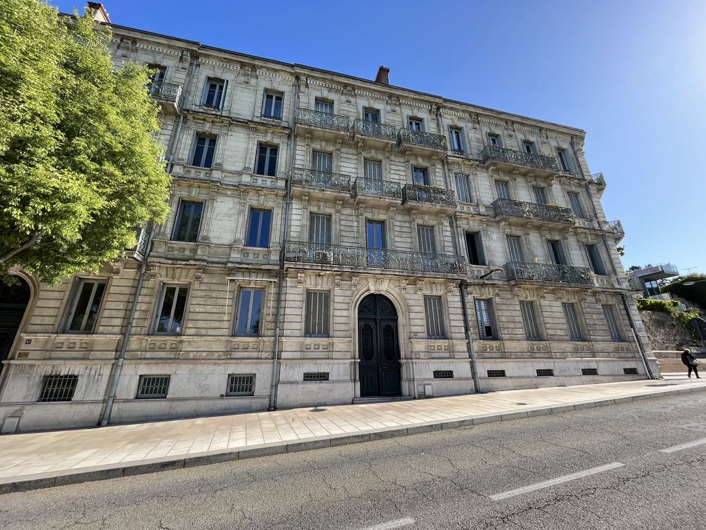 Achat souplex à vendre 5 pièces 171 m² - Valence