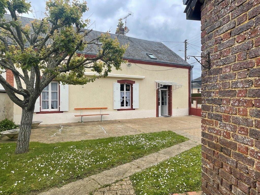 Achat maison à vendre 3 chambres 90 m² - La Bazoche-Gouet