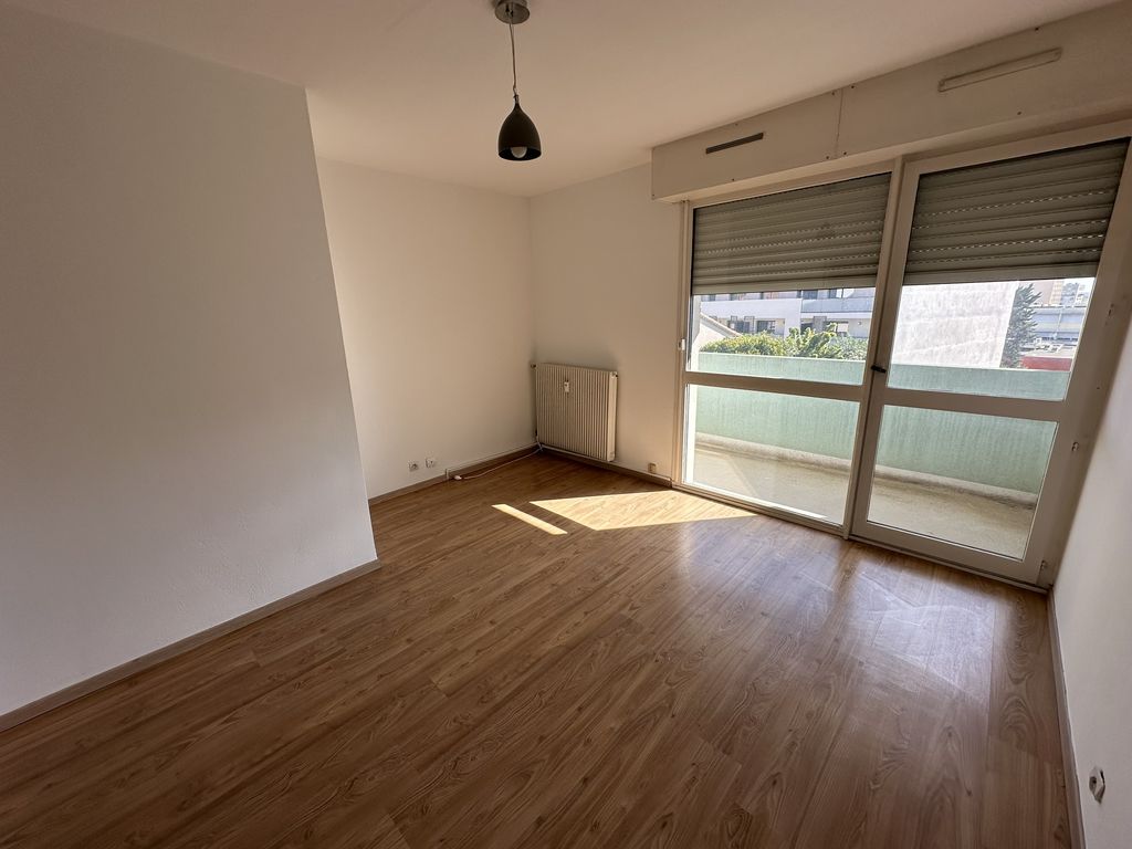 Achat studio à vendre 24 m² - Nîmes