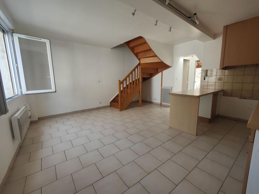 Achat maison à vendre 3 chambres 74 m² - Château-Renault