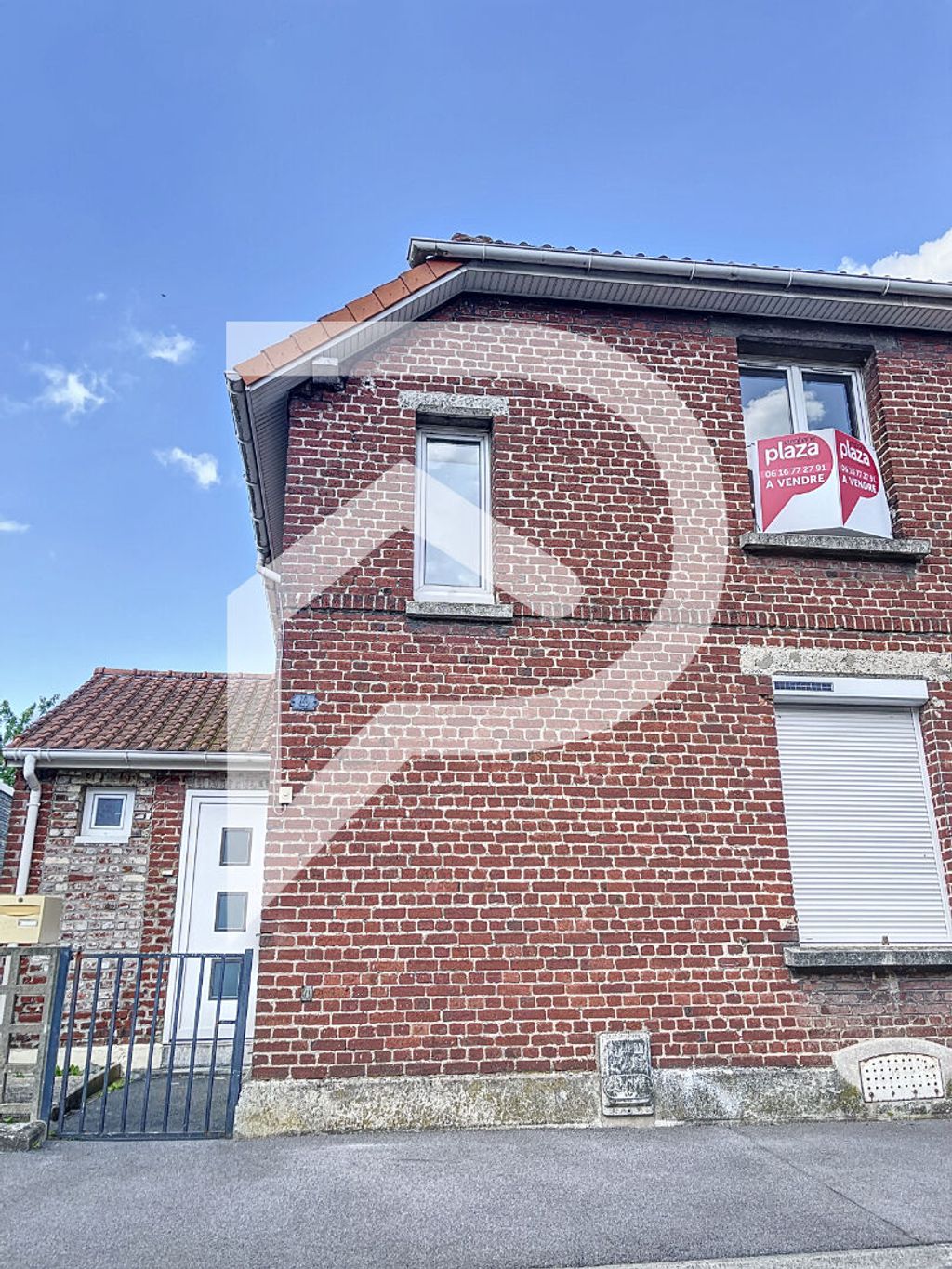 Achat maison à vendre 2 chambres 73 m² - Valenciennes