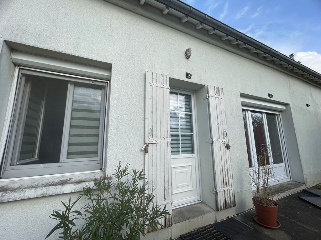 Achat maison à vendre 2 chambres 70 m² - Huisseau-sur-Mauves