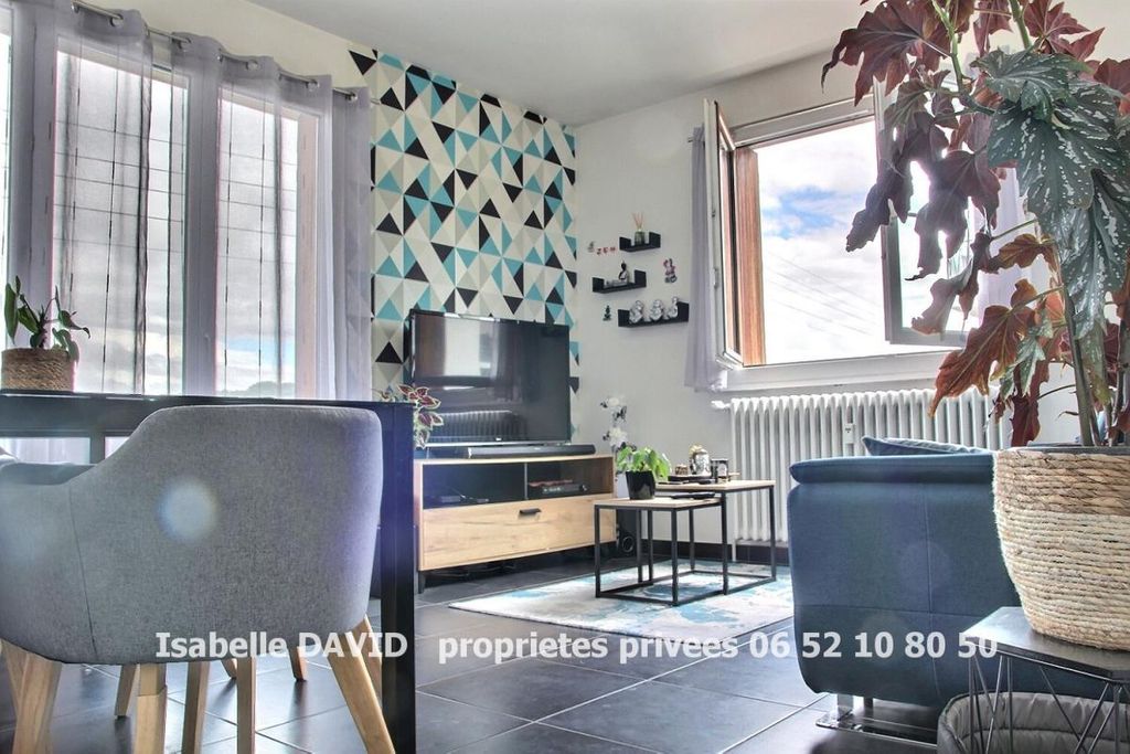 Achat appartement à vendre 3 pièces 62 m² - Rumilly