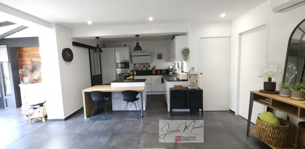 Achat appartement à vendre 3 pièces 66 m² - Saint-Cyr-sur-Mer