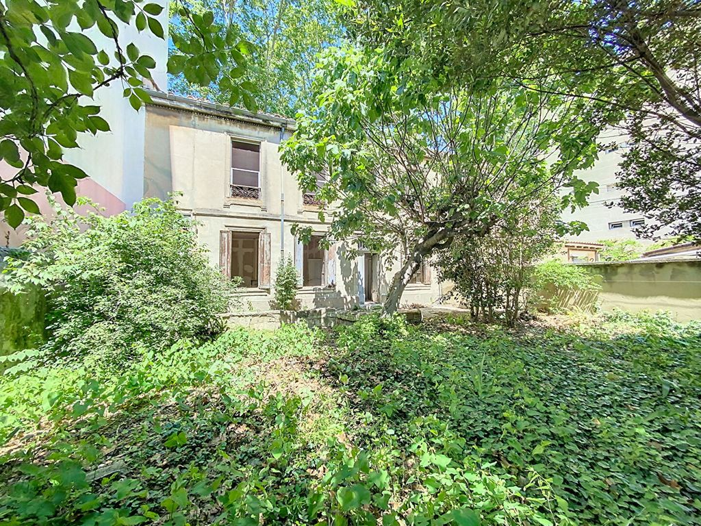 Achat maison à vendre 2 chambres 95 m² - Avignon