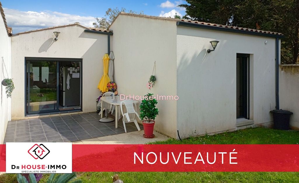 Achat maison à vendre 3 chambres 92 m² - Dompierre-sur-Mer