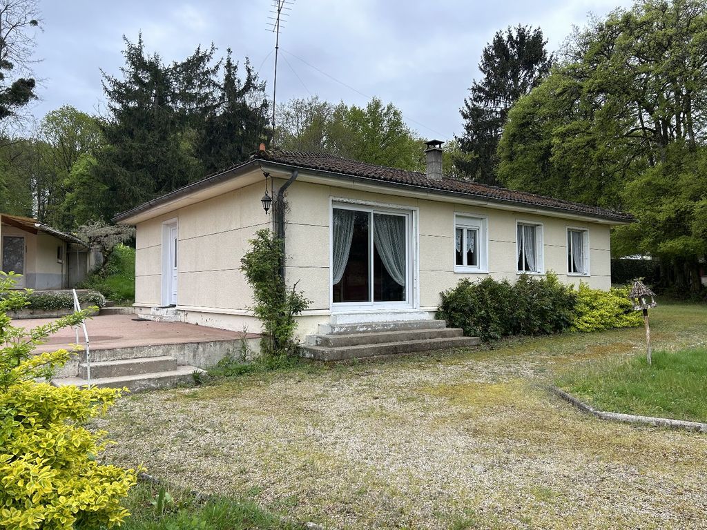 Achat maison à vendre 4 chambres 94 m² - Saint-Brisson-sur-Loire