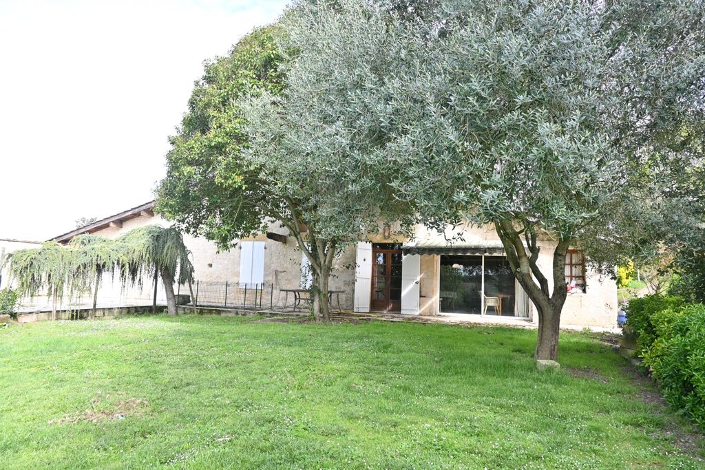 Achat maison à vendre 3 chambres 200 m² - Beaupuy