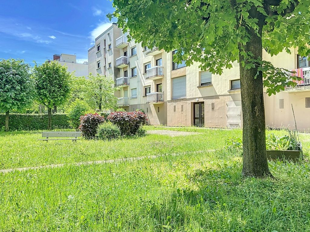 Achat appartement à vendre 3 pièces 54 m² - Grenoble