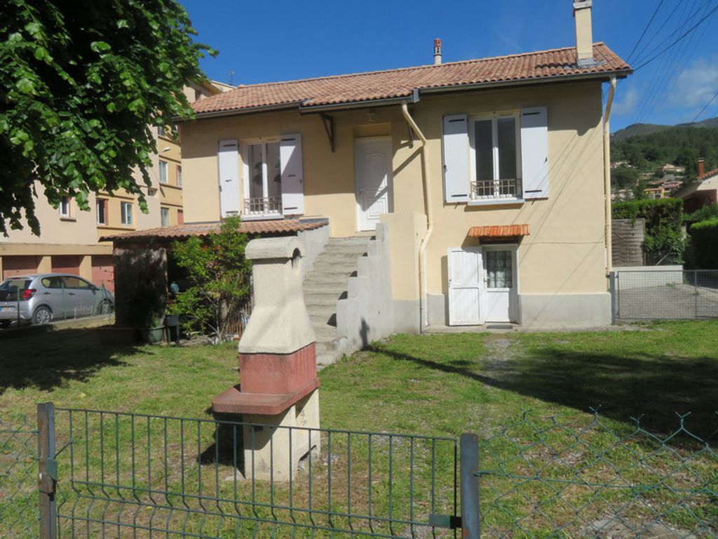 Achat maison à vendre 4 chambres 119 m² - Digne-les-Bains