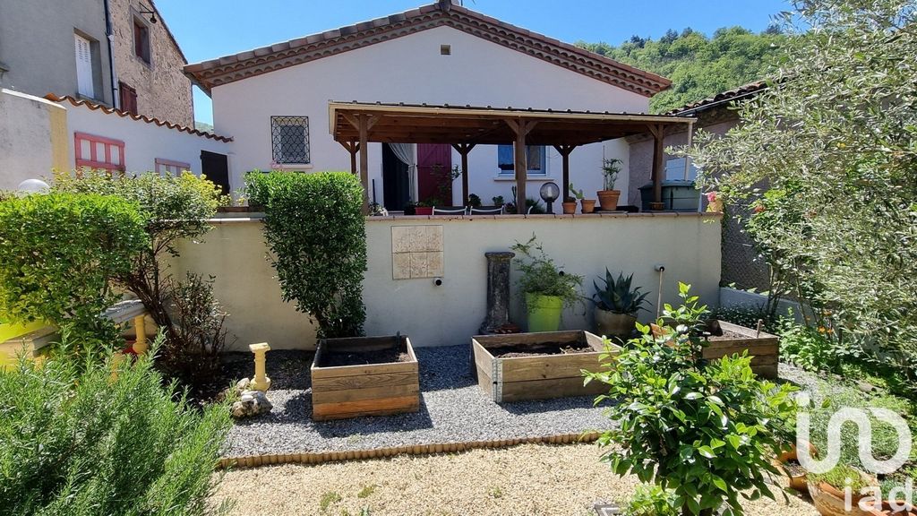 Achat maison à vendre 3 chambres 146 m² - Aussillon