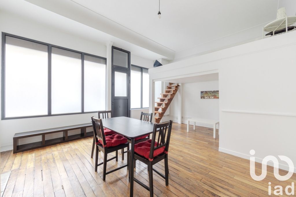 Achat studio à vendre 47 m² - Paris 18ème arrondissement