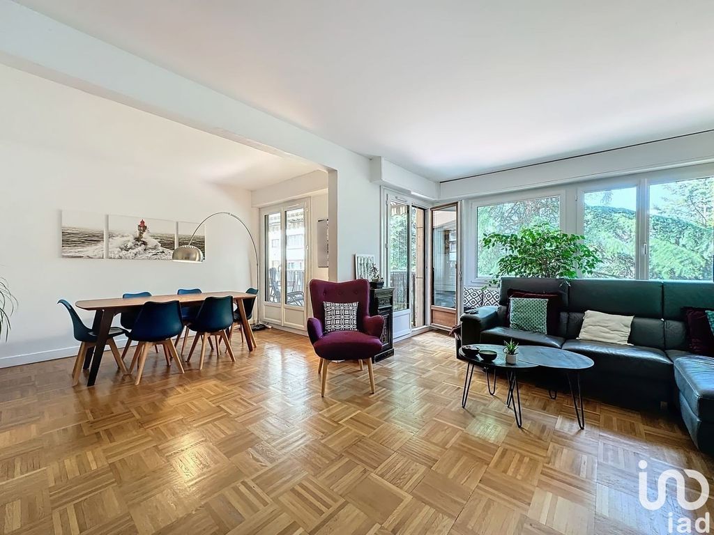 Achat appartement à vendre 5 pièces 121 m² - Écully