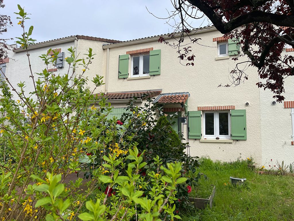 Achat maison à vendre 3 chambres 79 m² - Saint-Sébastien-sur-Loire